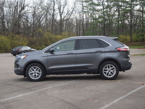 Used 2022 Ford Edge SEL w/ Convenience Package image 21