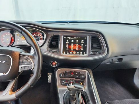 Used 2016 Dodge Challenger SRT Hellcat image 24