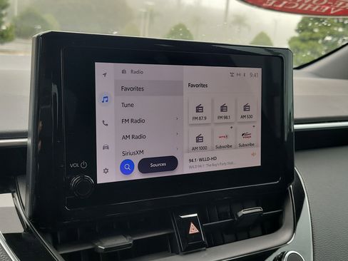 Used 2023 Toyota Corolla SE image 21