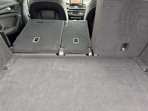 Used 2023 Audi SQ5 Prestige w/ Prestige Package image 14