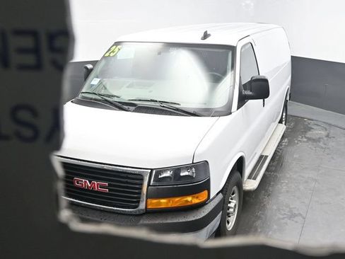 Used 2025 GMC Savana 2500 w/ Driver Convenience Package RWD image 29