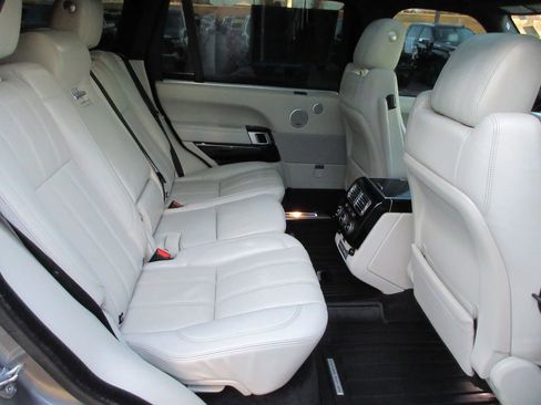 Used 2017 Land Rover Range Rover Long Wheelbase Supercharged image 17