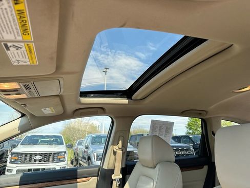 Used 2018 Honda CR-V Touring image 20