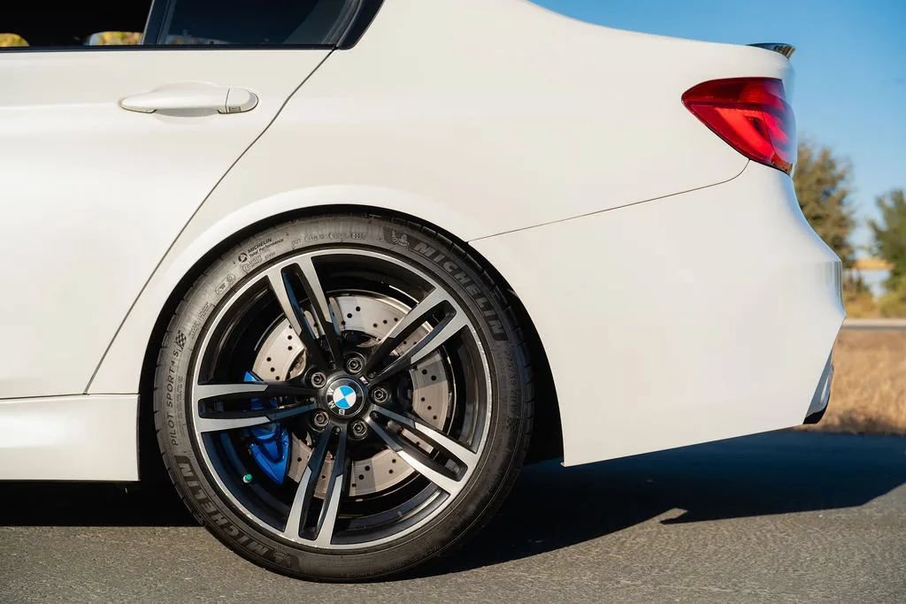 Used 2016 BMW M3 RWD image 22