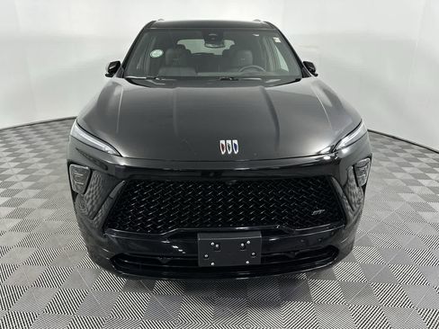 Used 2025 Buick Enclave Sport Touring image 3