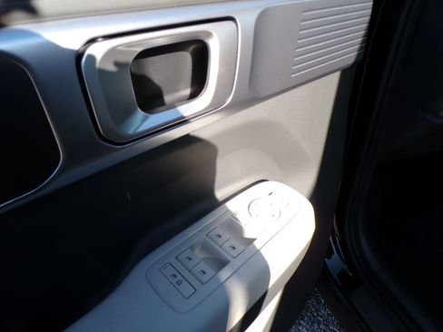 New 2026 Hyundai Santa Fe SE AWD/4WD image 18