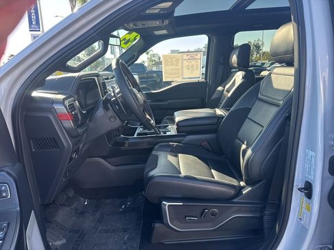 Used 2025 Ford F150 Raptor image 19