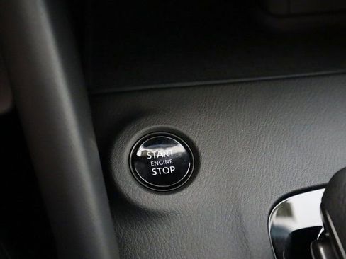 Used 2024 Nissan Z Performance w/ Floor Mat Package image 21