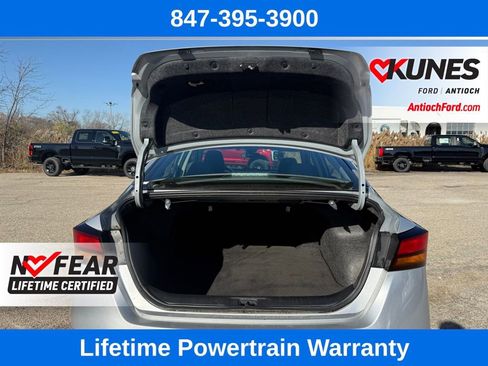 Used 2024 Nissan Altima 2.5 SV image 24