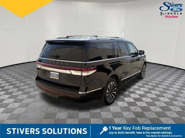 Used 2023 Lincoln Navigator L Reserve AWD/4WD image 6