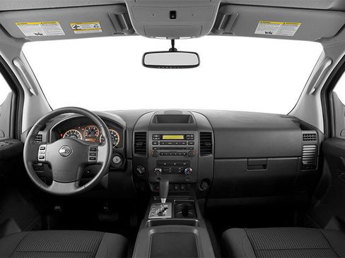Used 2014 Nissan Titan PRO-4X w/ Pro-4x Luxury Package AWD/4WD image 11
