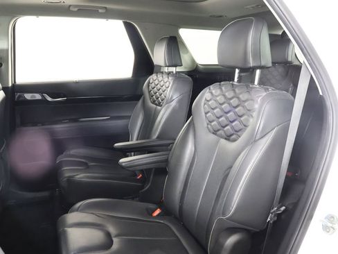 Used 2021 Hyundai Palisade Limited w/ Cargo Package image 10
