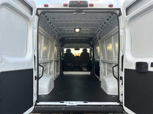 New 2026 RAM ProMaster 2500 image 9