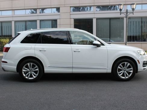 Used 2017 Audi Q7 3.0T Premium Plus image 6