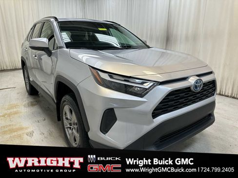 Used 2024 Toyota RAV4 XLE image 1