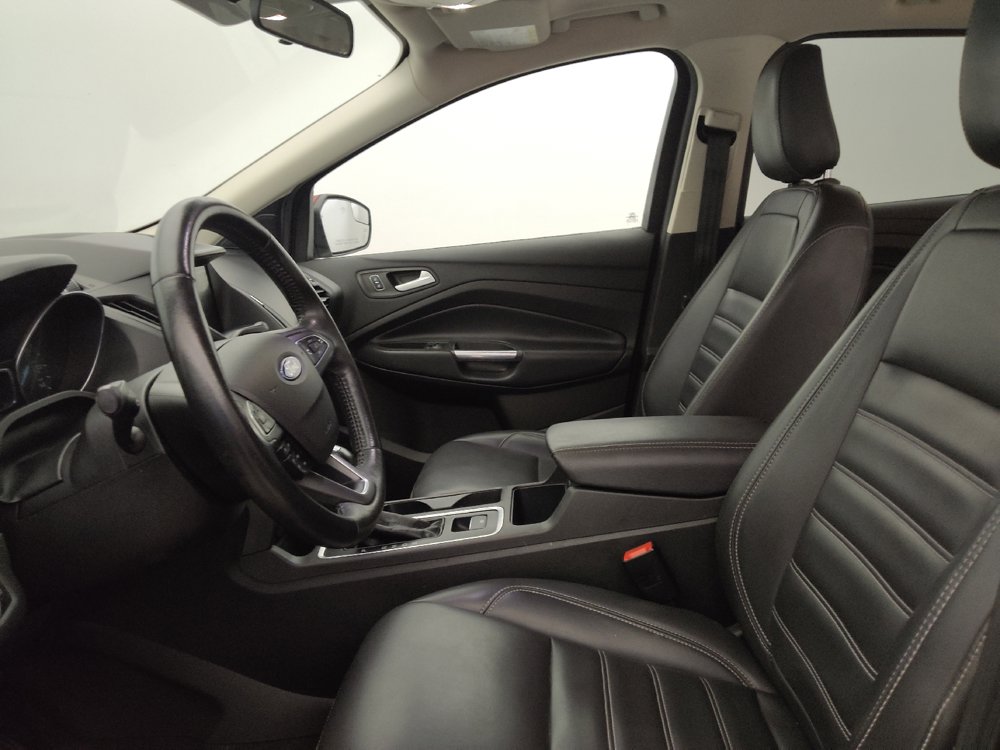 Used 2019 Ford Escape SEL AWD/4WD image 17