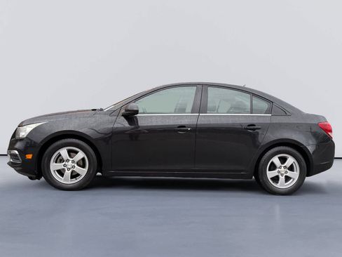 Used 2015 Chevrolet Cruze LT image 6