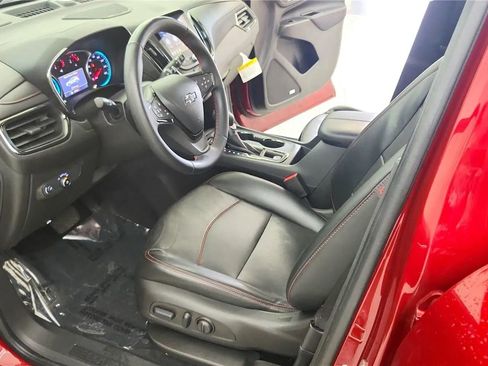 Used 2023 Chevrolet Equinox RS w/ RS Leather Package AWD/4WD image 21