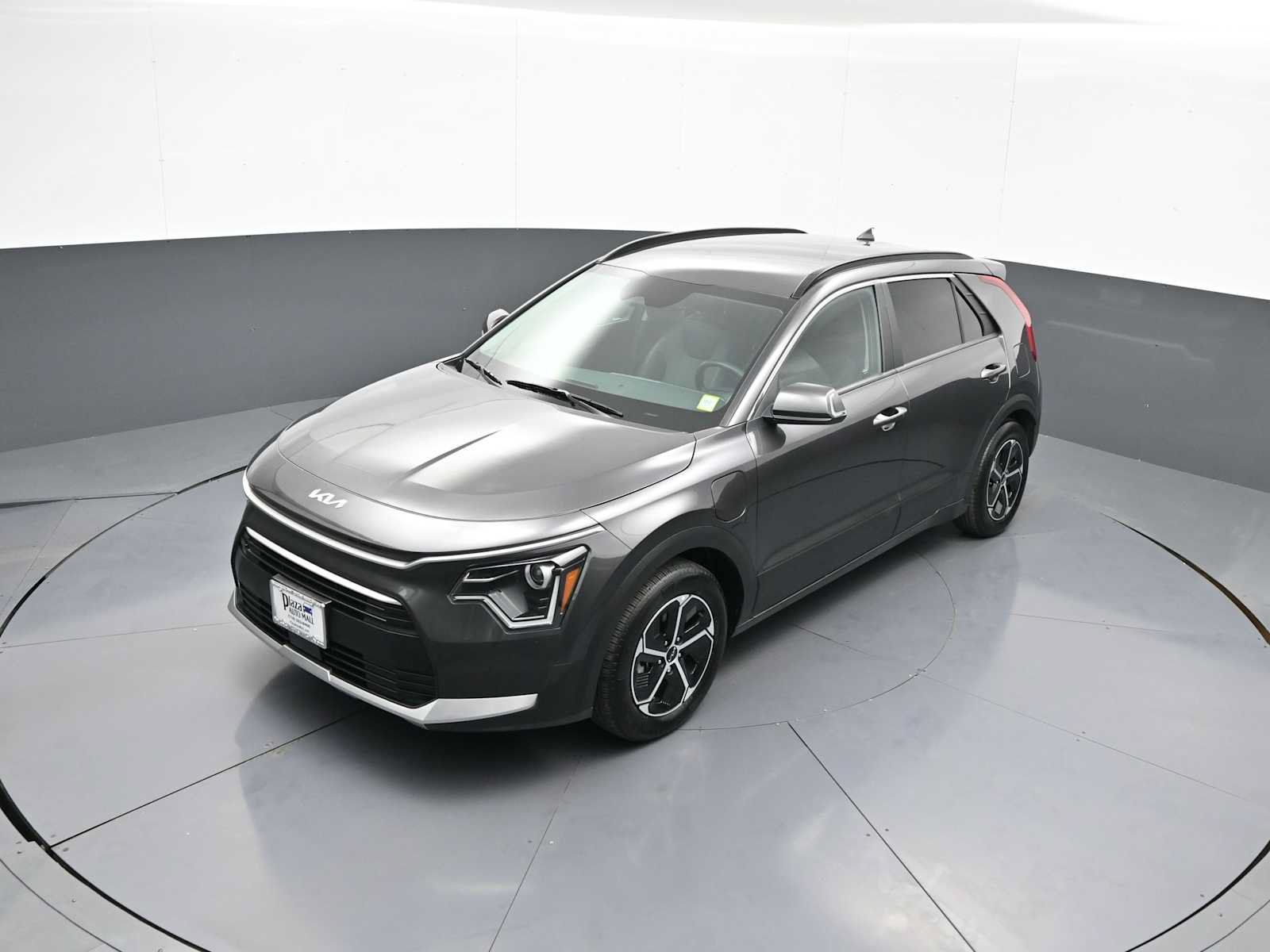Certified 2025 Kia Niro EX w/ EX Cold Weather Package FWD image 32