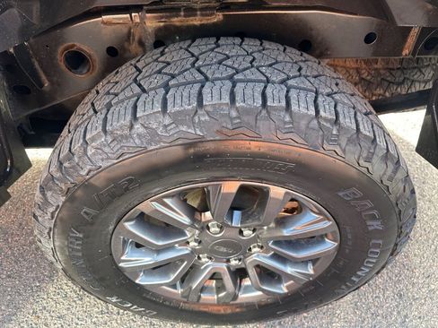 Used 2020 Ford Ranger Lariat w/ Equipment Group 501A Mid image 20