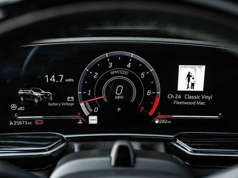 Used 2023 Cadillac Escalade ESV V image 32