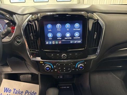 Used 2023 Chevrolet Traverse High Country AWD/4WD image 18