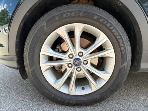 Used 2018 Ford Escape SE w/ SE Sync 3 Package FWD image 9
