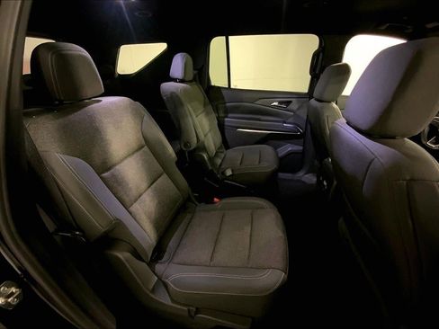 Used 2024 Chevrolet Traverse LT AWD/4WD image 23