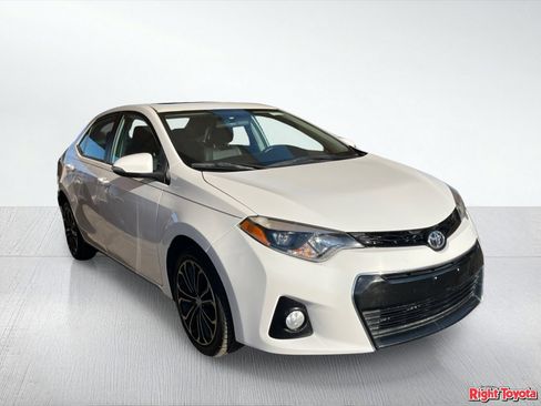 Used 2015 Toyota Corolla S w/ Driver Convenience Package FWD image 5