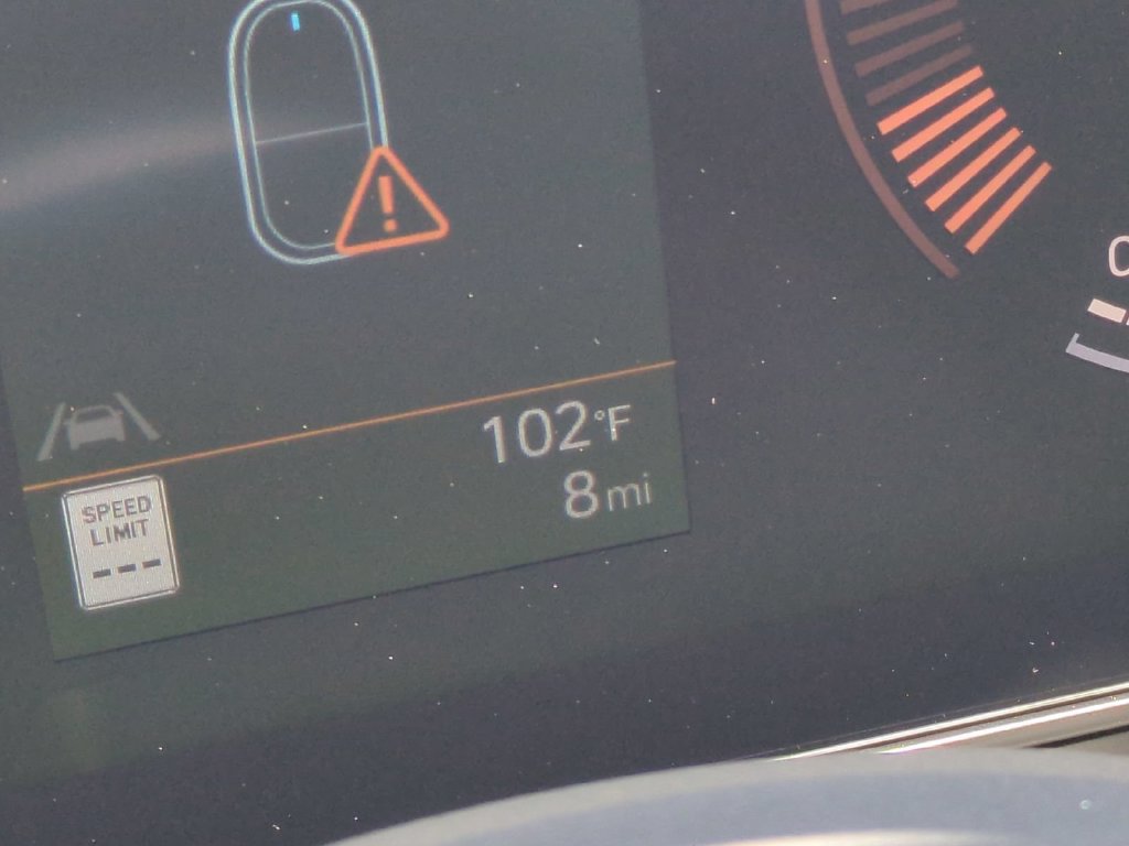Used 2027 Hyundai Kona SEL Sport FWD image 35