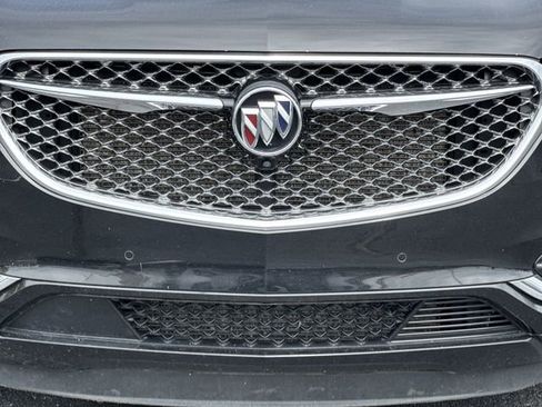 Used 2020 Buick Enclave Avenir w/ Avenir Technology Package AWD/4WD image 33