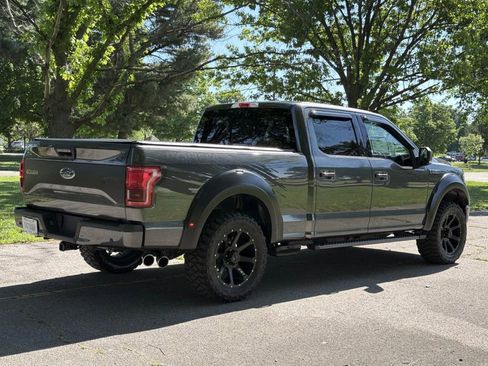 Used 2017 Ford F150 XLT w/ Equipment Group 302A Luxury AWD/4WD image 4