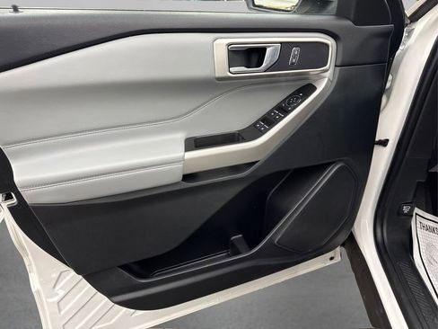 Used 2024 Ford Explorer XLT w/ Equipment Group 202A image 24