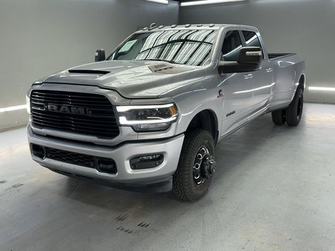 Used 2023 RAM 3500 Laramie w/ Night Edition AWD/4WD image 3
