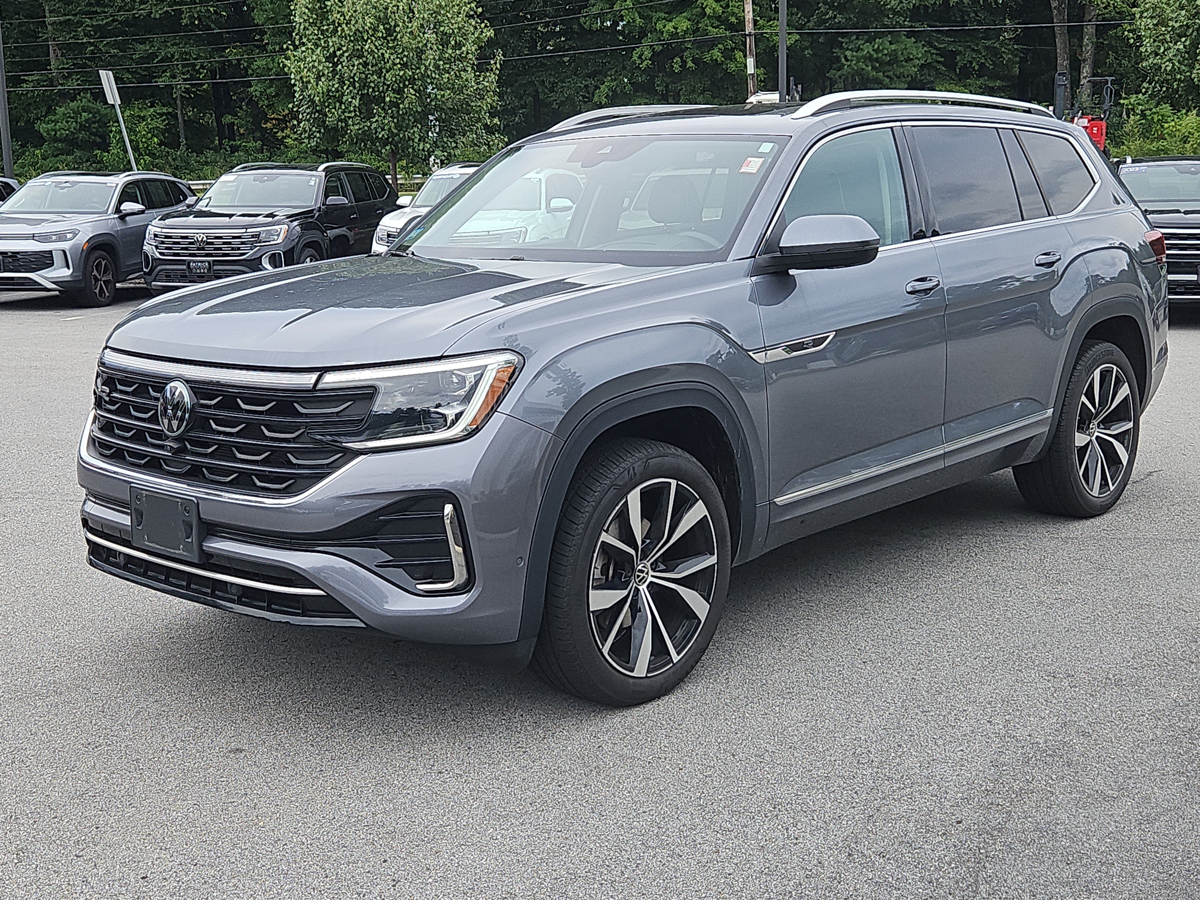 Certified 2024 Volkswagen Atlas SEL Premium R-Line AWD/4WD image 30