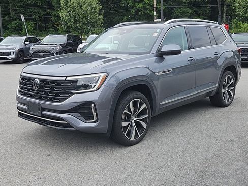 Certified 2024 Volkswagen Atlas SEL Premium R-Line AWD/4WD image 30