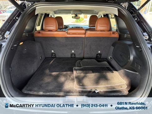 Used 2019 Jeep Cherokee Overland AWD/4WD image 21