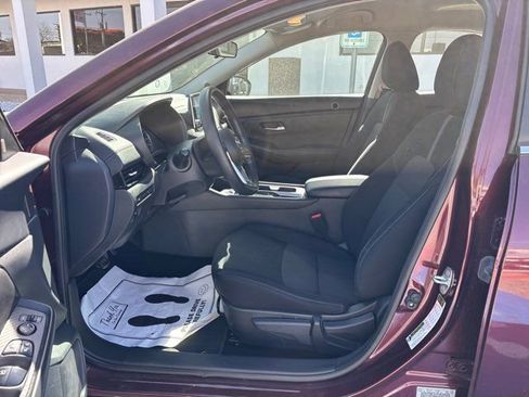 Used 2024 Nissan Sentra SV image 15