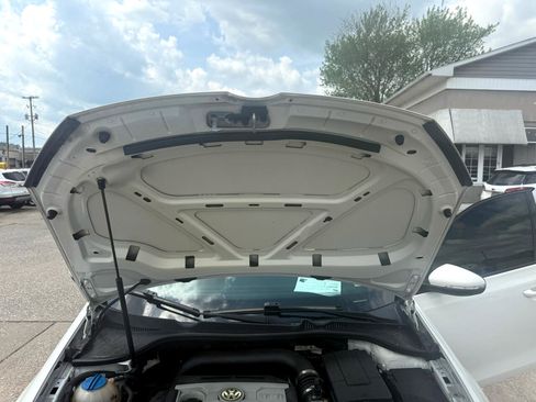 Used 2014 Volkswagen GTI Driver's Edition image 60