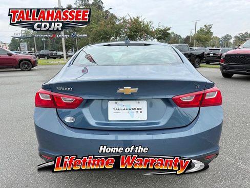 Used 2025 Chevrolet Malibu LT FWD image 4