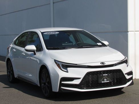 Certified 2026 Toyota Corolla SE FWD image 2