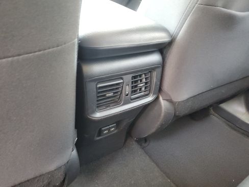 Used 2024 Toyota RAV4 XLE w/ Convenience Package FWD image 14