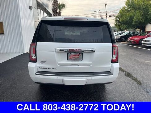 Used 2018 GMC Yukon XL Denali w/ Open Road Package AWD/4WD image 39