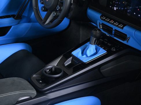 Certified 2025 Porsche 911 GT3 RS image 39