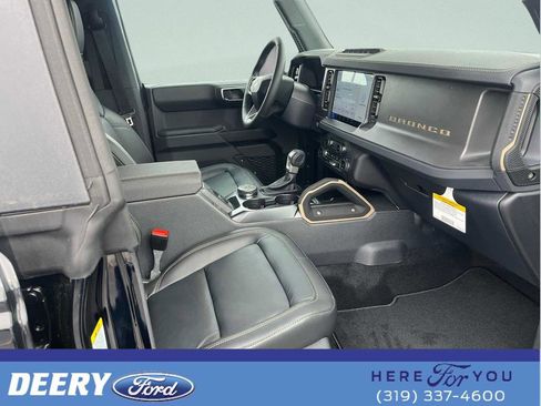 New 2025 Ford Bronco Badlands AWD/4WD image 12