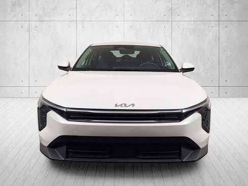 Used 2025 Kia K4 FWD image 2