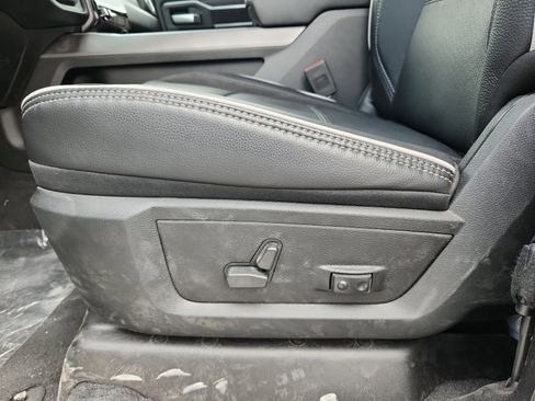 New 2025 RAM 2500 Laramie image 14