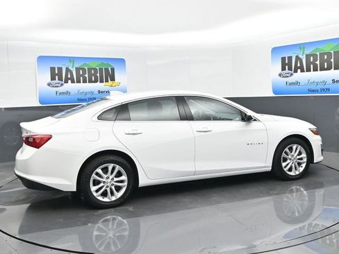 Used 2024 Chevrolet Malibu LT FWD image 6