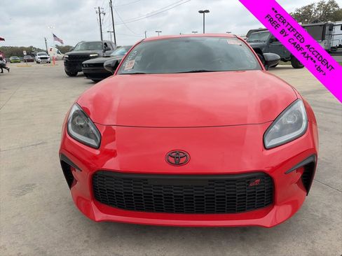 Used 2023 Toyota GR86 Premium w/ ALL Weather Mat Package (TMS) image 5