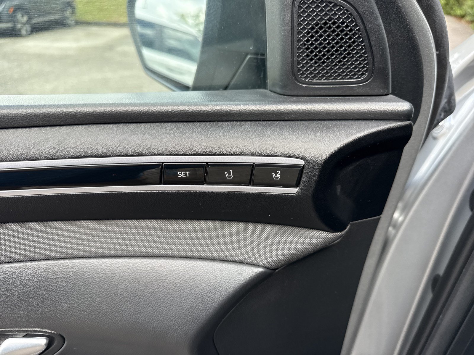 Certified 2024 Hyundai Tucson Limited FWD image 13